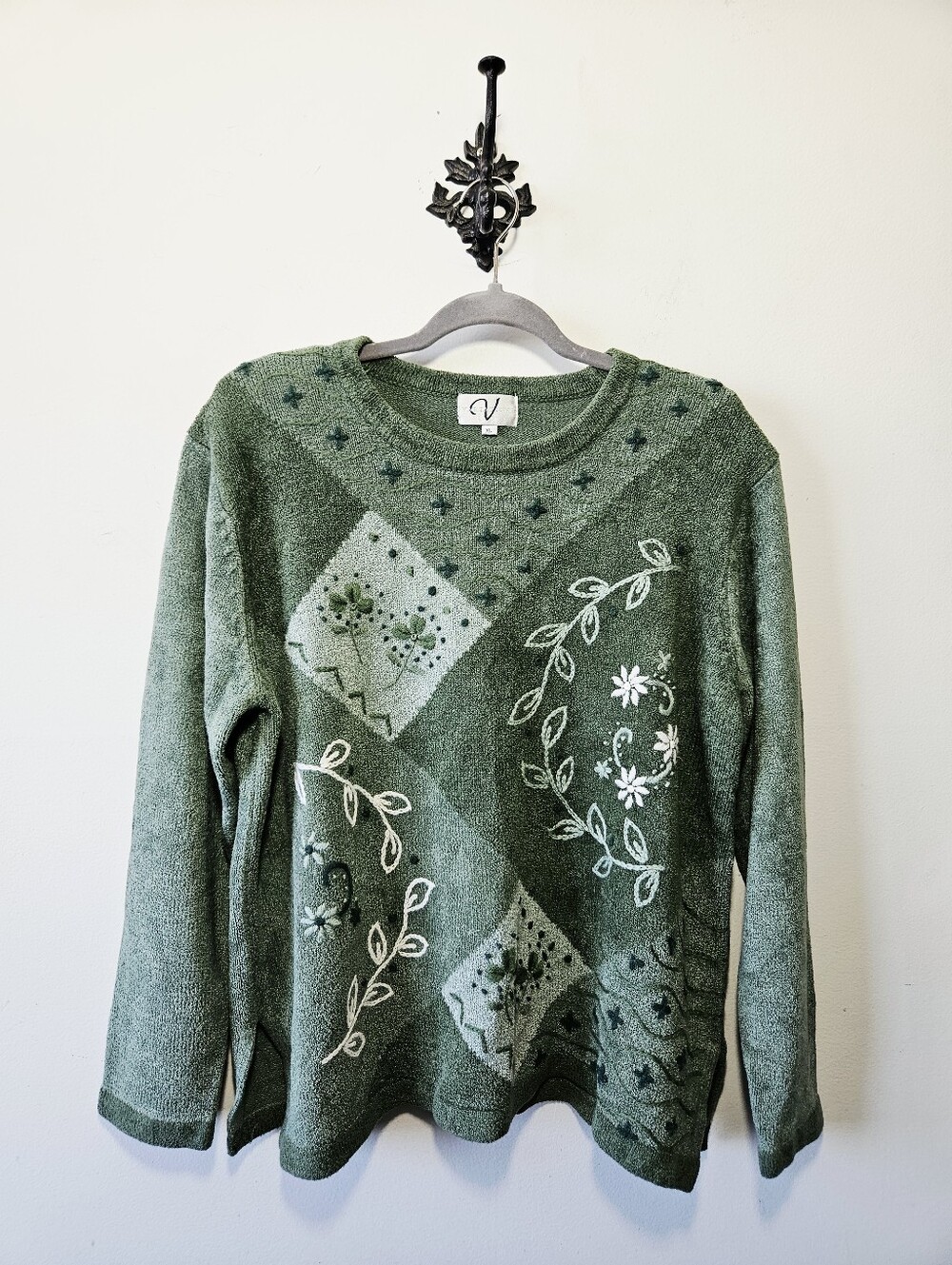 Vintage Variations Floral Embroidered Sweater Size XL Boho Garden Fairy Pullover - Picture 2 of 4
